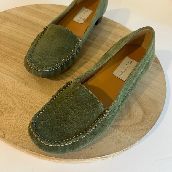 Unisa Green Suede Genuine Leather Slip on Loafer Shoes Size 7 - Picture 1 of 13